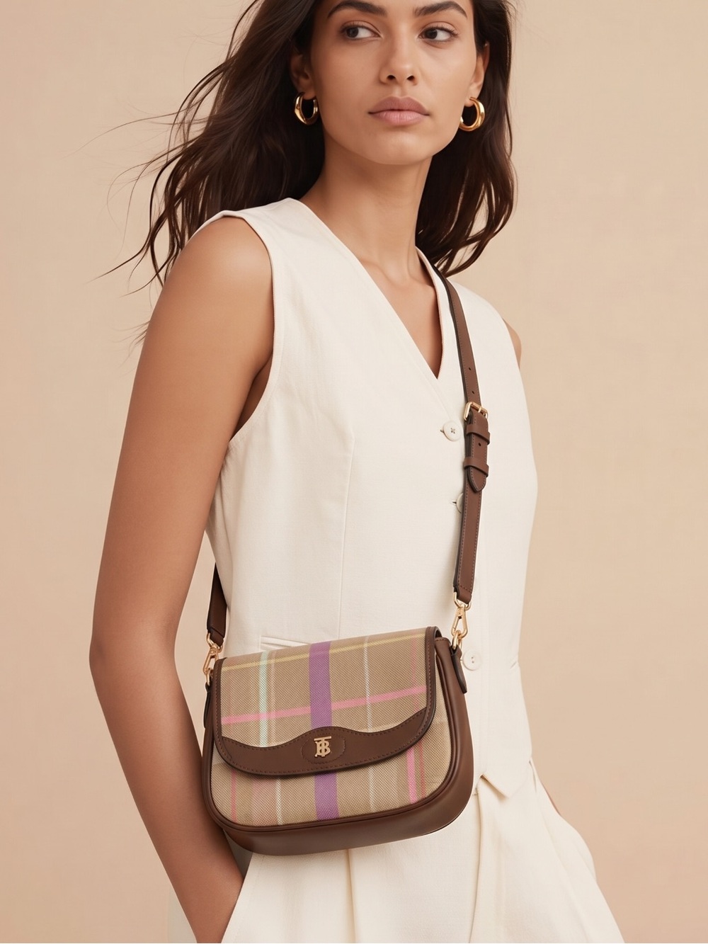 AUTHENTIC /VINTAGE UNIQUE BURBERRY CROSSBODY/SHOULDER BAG LIMITED EDITION.